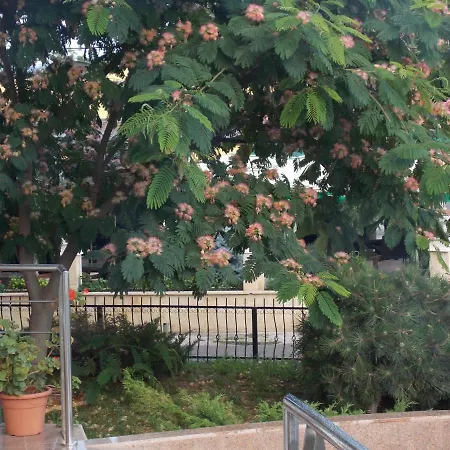 Holiday Ξενοδοχείο