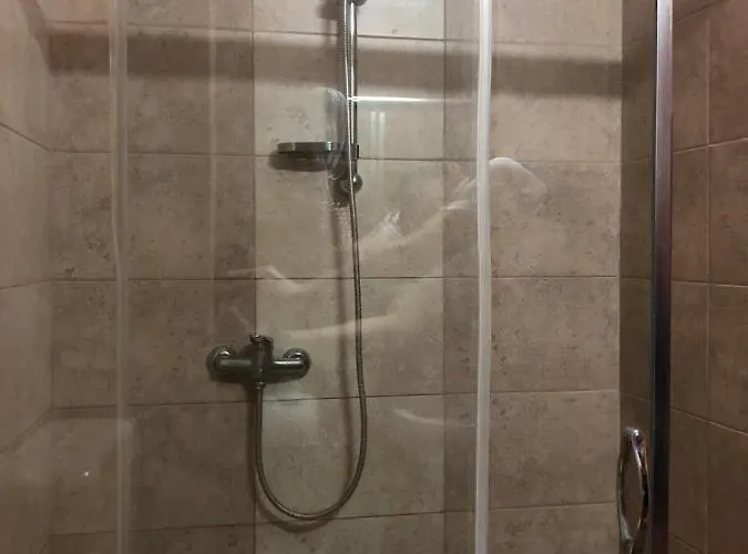 Holiday ホテル 3*